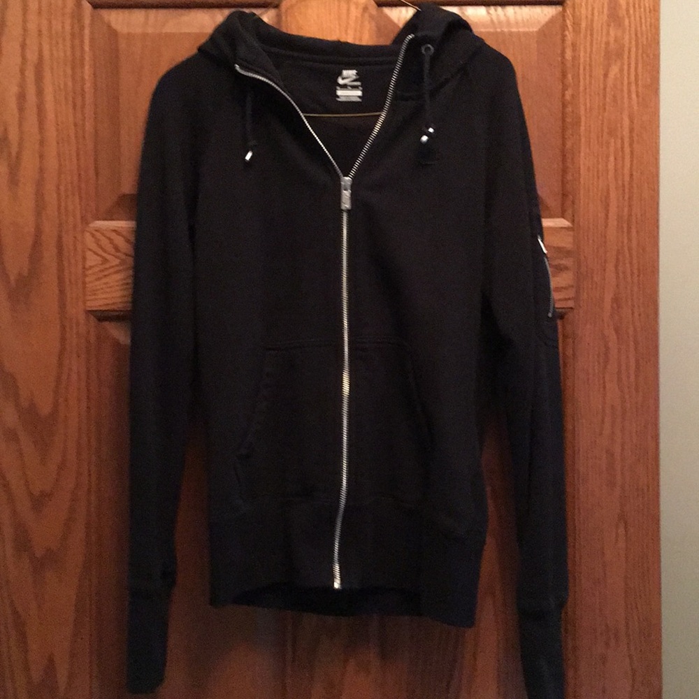 Nike women’s hooded sweatshirt